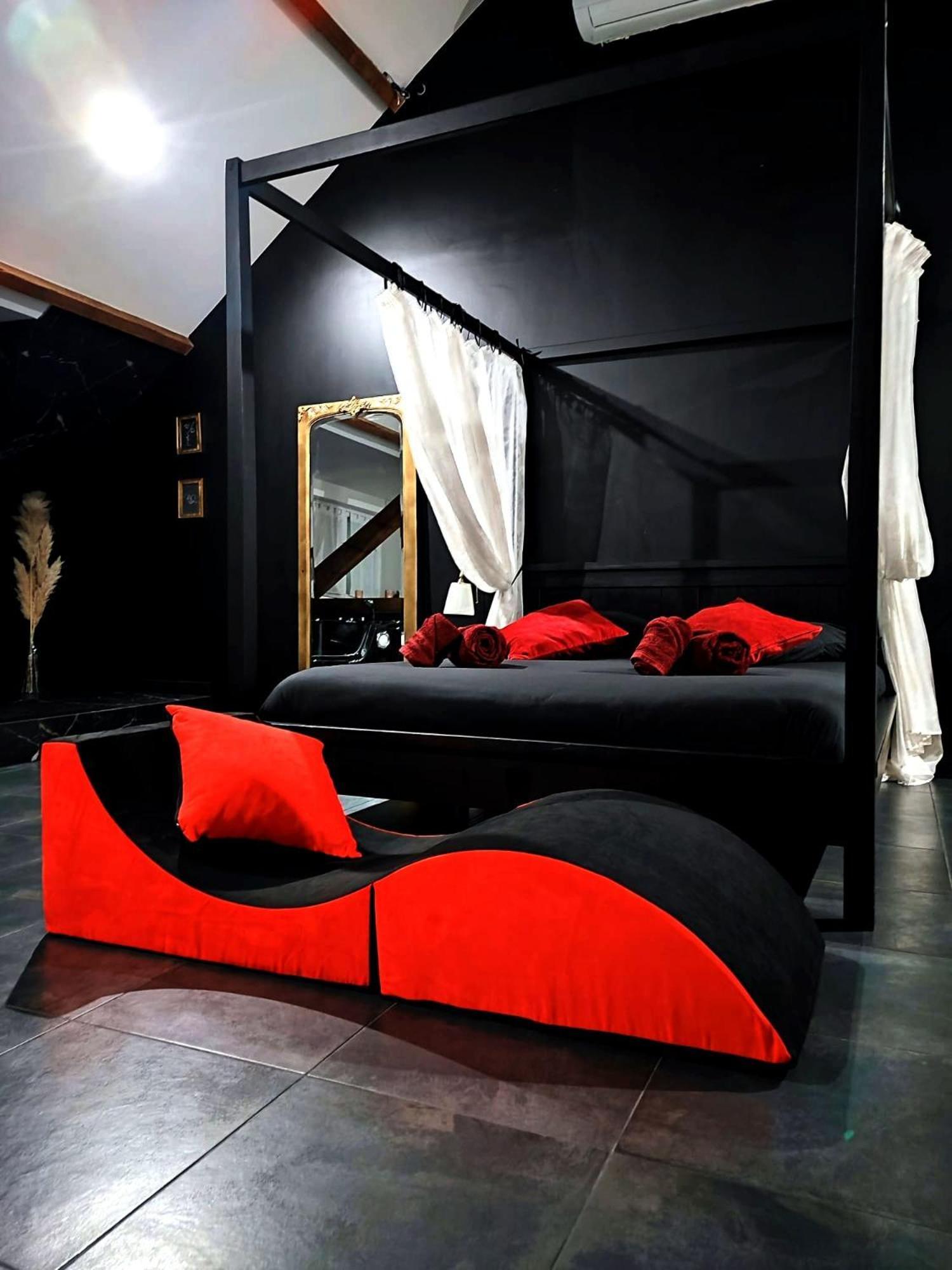 Love Room A Монтаржи Экстерьер фото
